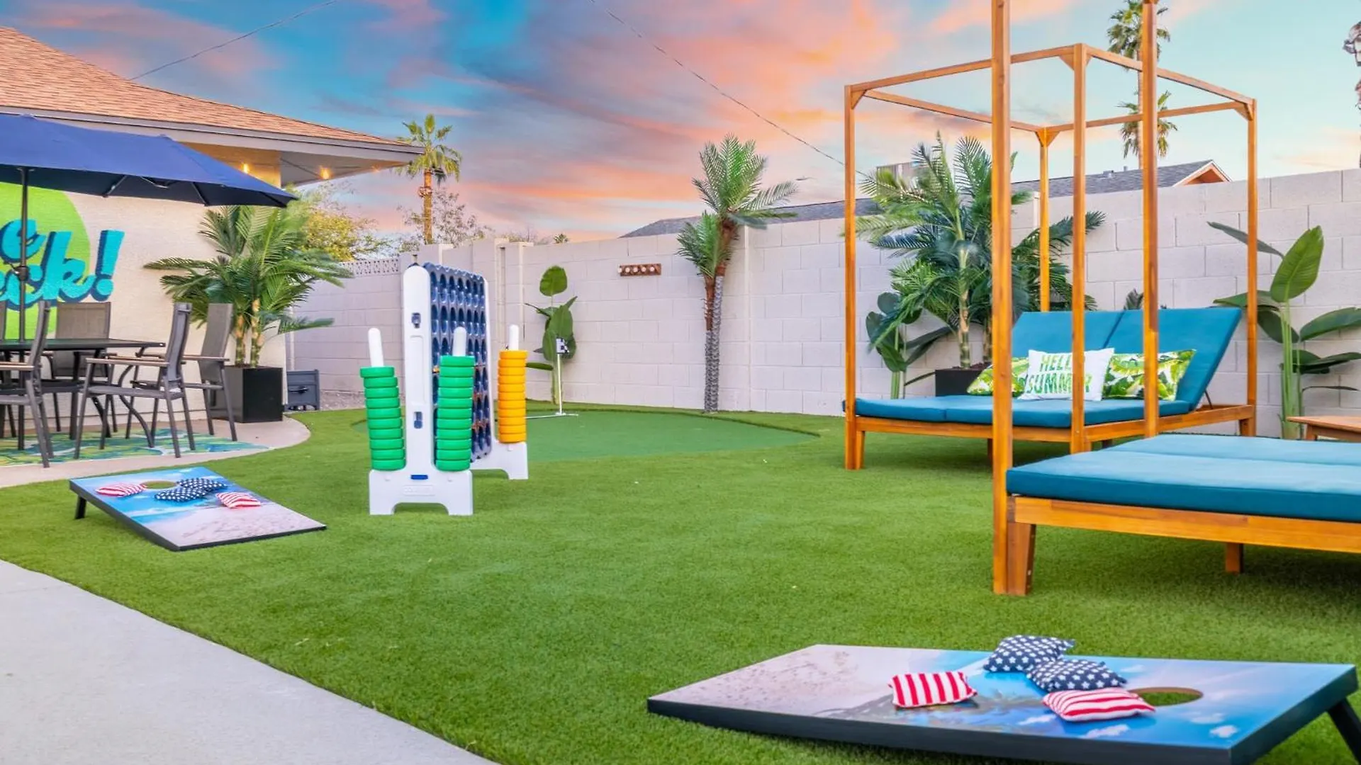Palm Haus The Experience 0*, Phoenix United States