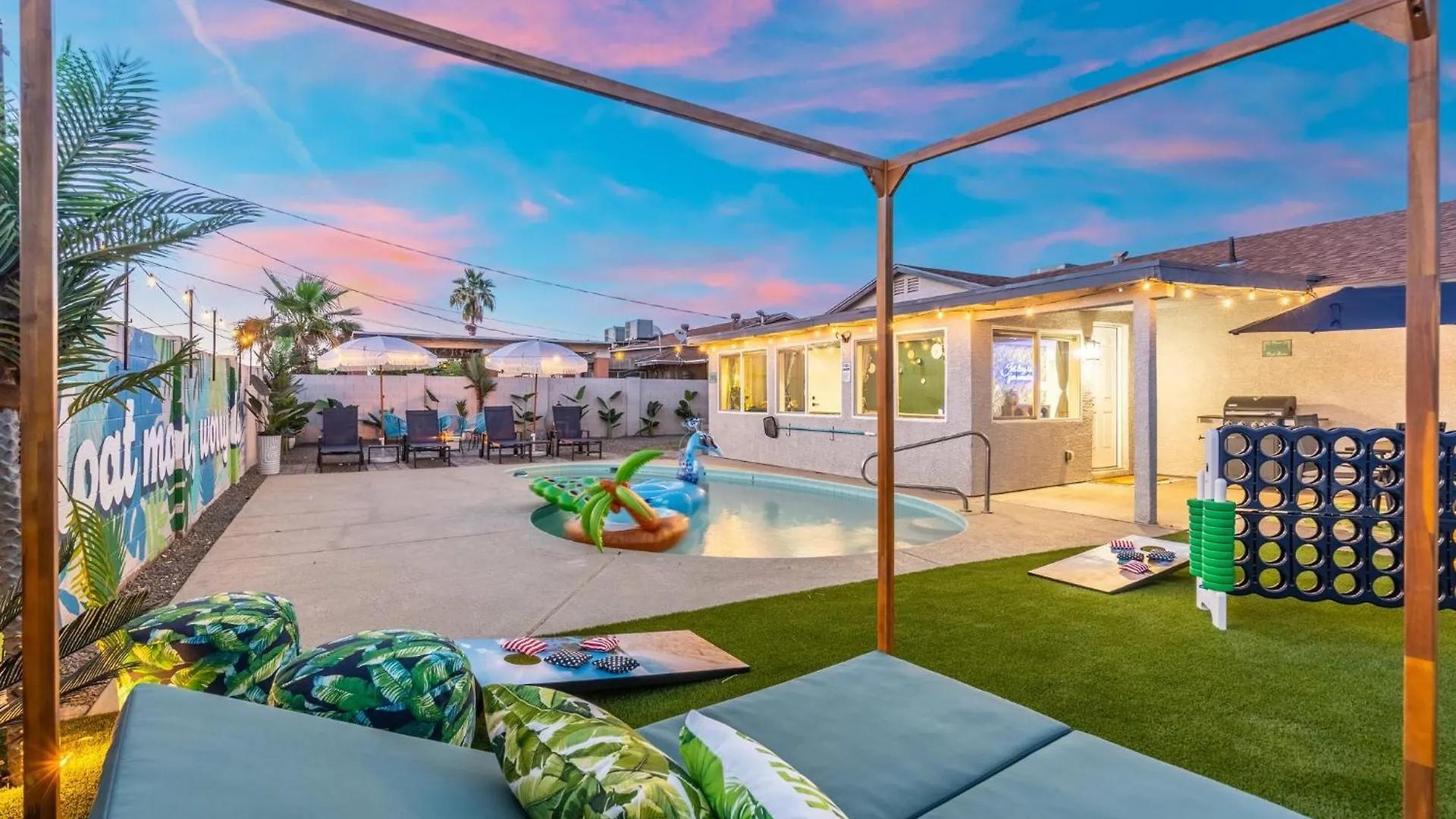 Holiday home Palm Haus The Experience