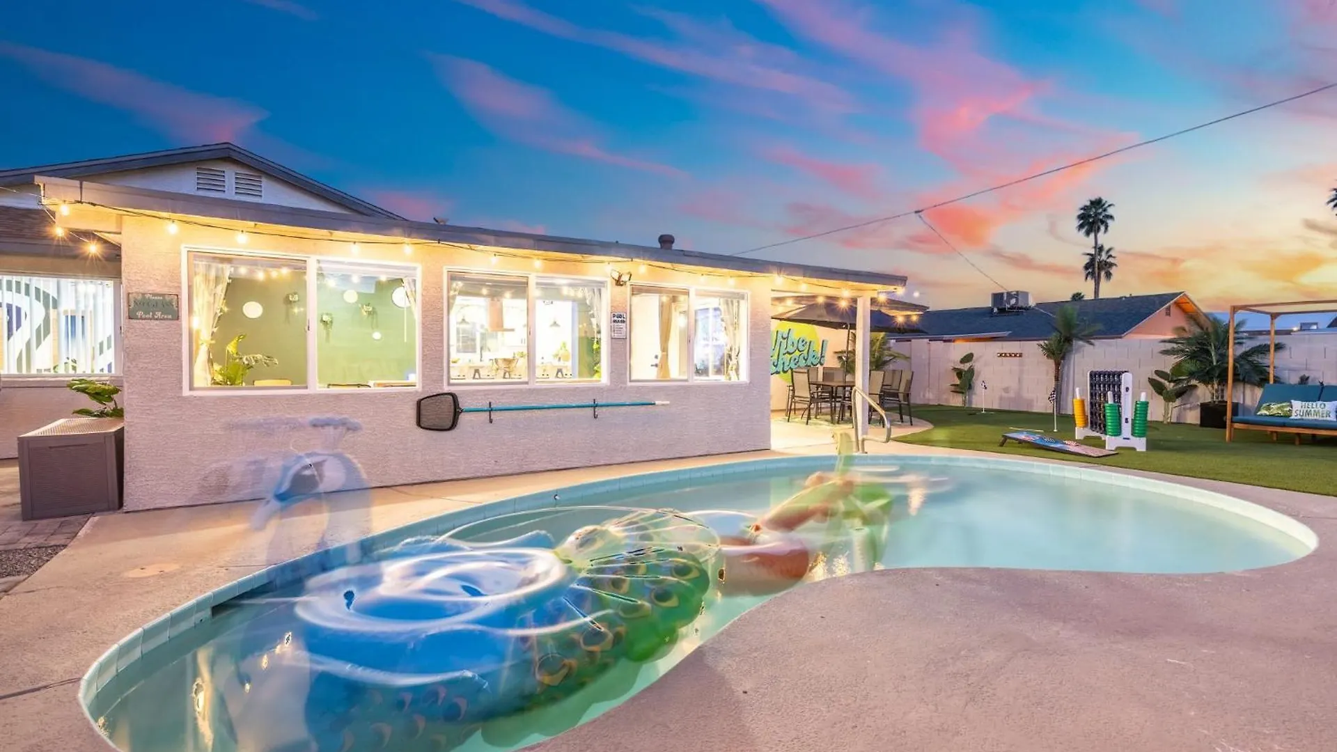 Palm Haus The Experience Holiday home Phoenix